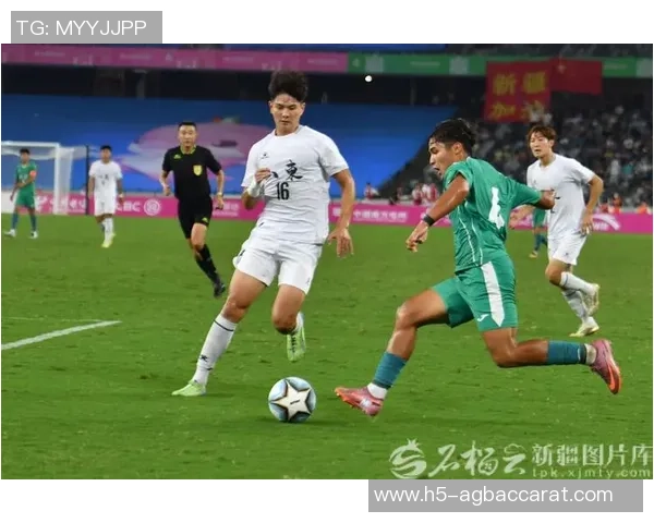 全运会U20决赛浙江对阵新疆卡内达亲临现场助阵球队争冠